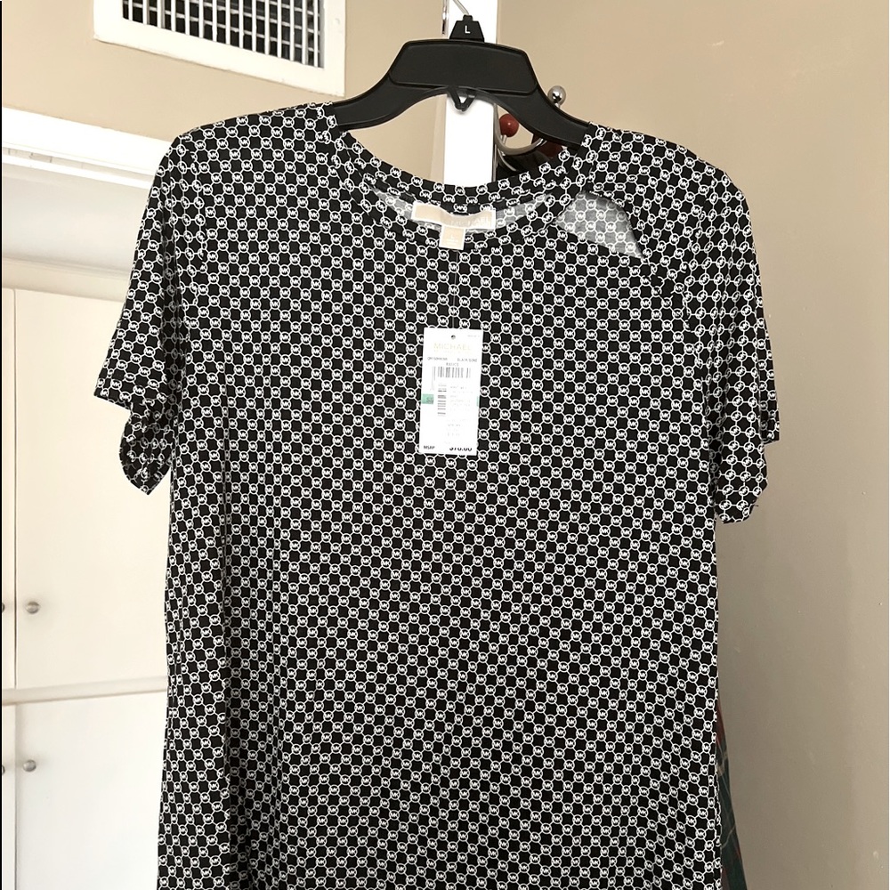 COPY - Michael Michael Kors top!